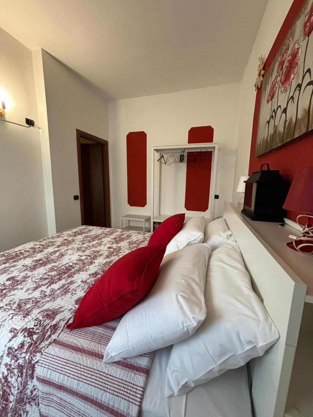 Bnbook Il Geco Olgiate Olona Bagian luar foto
