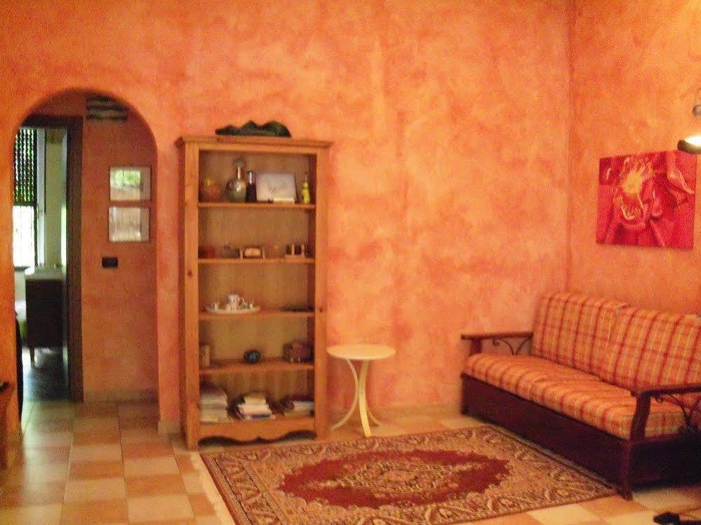 Bnbook Il Geco Olgiate Olona Bagian luar foto